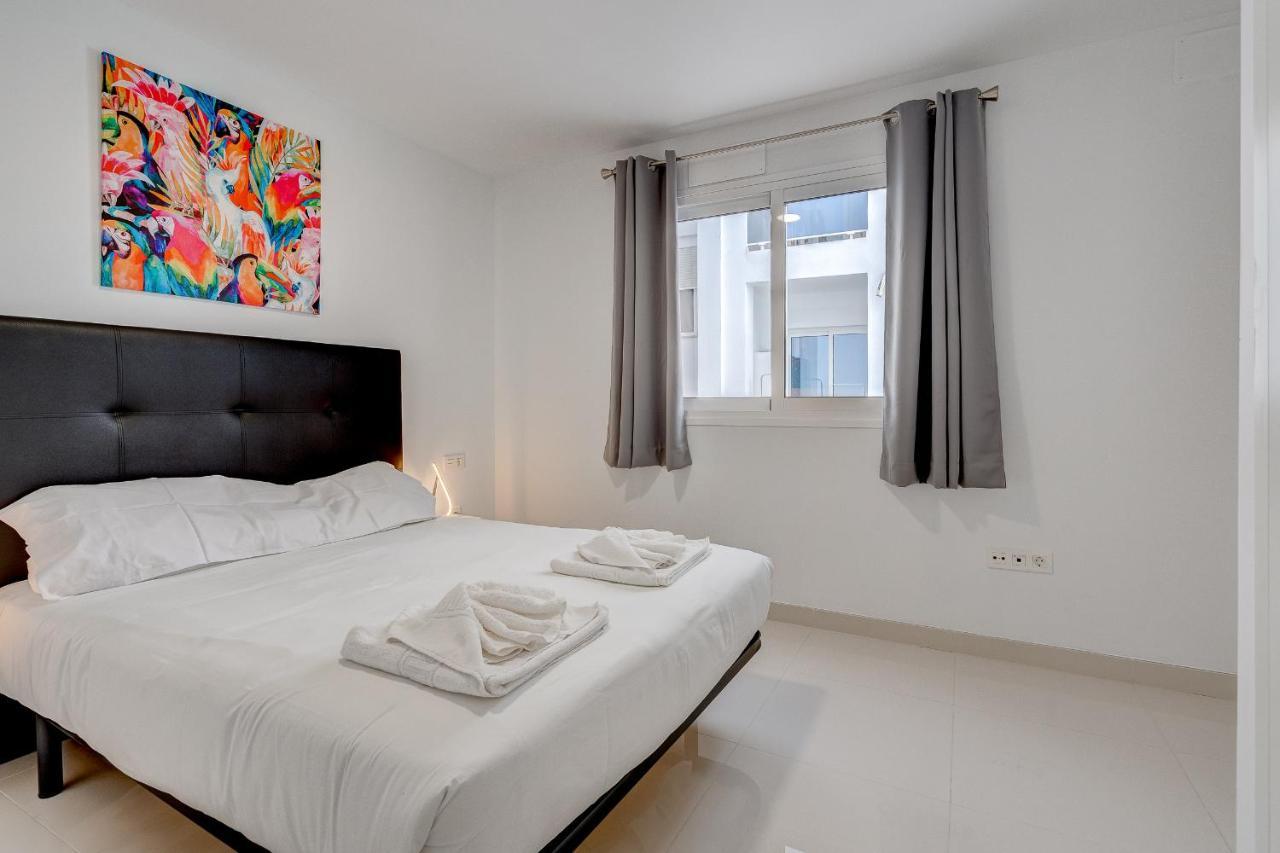Appartamento Coastal Escape Playa de San Juan  Esterno foto